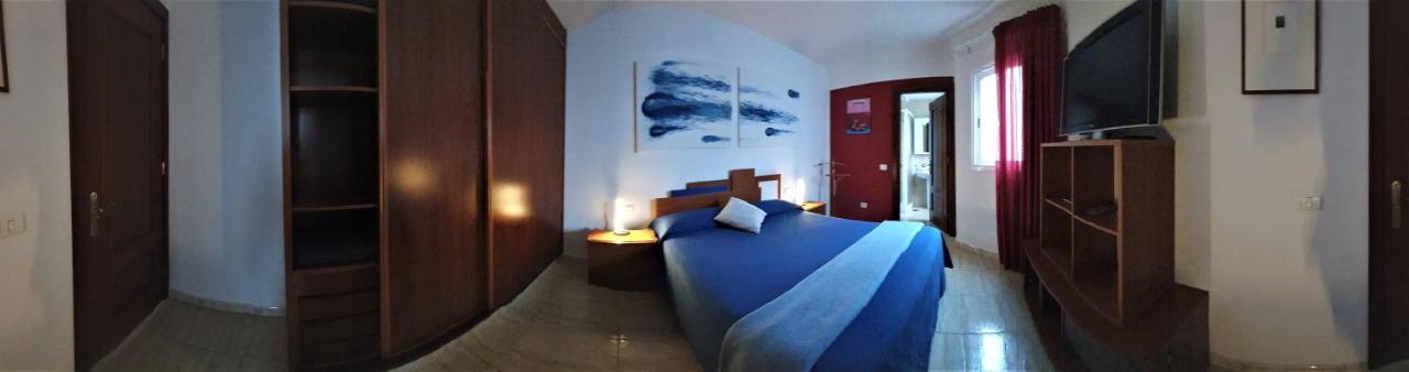 Habitacion Doble Con Bano Privado En Tenerife, Canary Islands La Laguna  Bagian luar foto