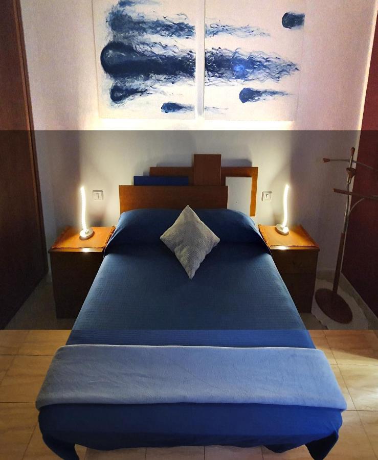 Habitacion Doble Con Bano Privado En Tenerife, Canary Islands La Laguna  Bagian luar foto