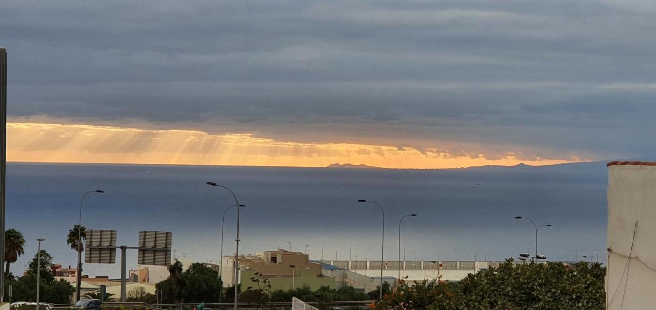 Habitacion Doble Con Bano Privado En Tenerife, Canary Islands La Laguna  Bagian luar foto